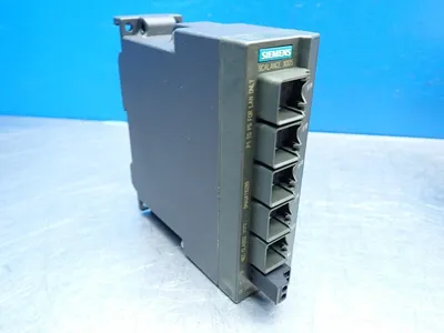 USED SIEMENS 6GK50050BA001AA3