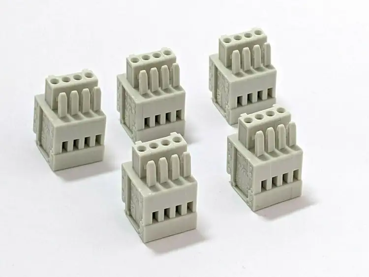 Used WAGO PLUGGABLE TERMINAL BLOCK 4 POSITIONS LOT OF 5 Terminal Blocks | Maverick Industrial Sales #1109418