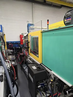 2007 ARBURG 470C-1500-400 Injection Molding Horizontal/Vertical | Machinery Network (2)