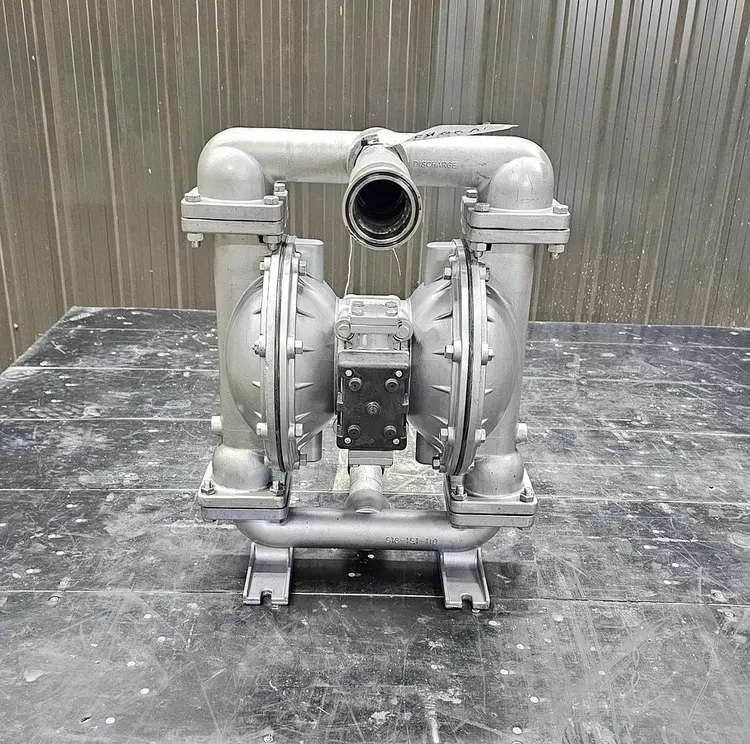 Used SANDPIPER S15B1SGTANS000 Diaphragm Pumps Quebec CA | Carter-Wilson Equipment Services #451220