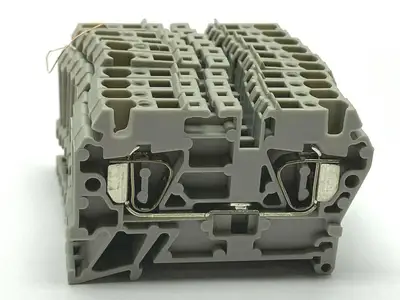 1492-R3 | Allen Bradley  Gray Terminal Block LOT OF 10 - Used