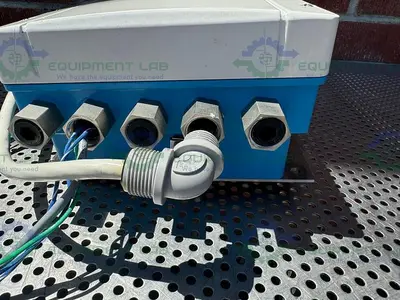 USED ENDRESS + HAUSER PROMASS 80 MASS FLOWMETER W/ PROMASS A 1/2" SANITARY FITTING