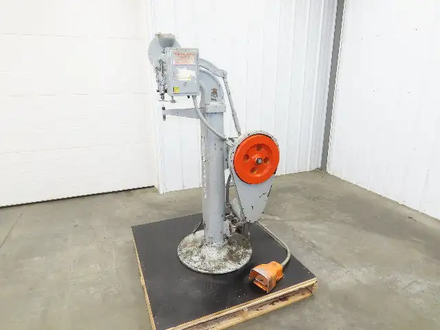 Used CHICAGO RIVET & MACHINE _UNKNOWN_ Riveters Indiana US | Arrow Industrial #1187144