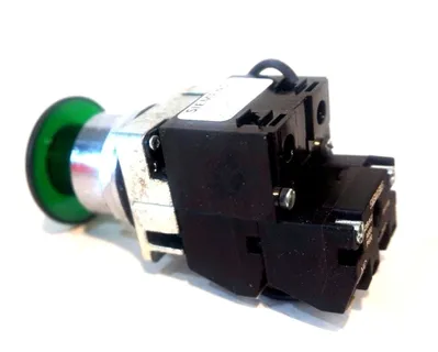 NEW SIEMENS 52PP3MSU PUSH BUTTON