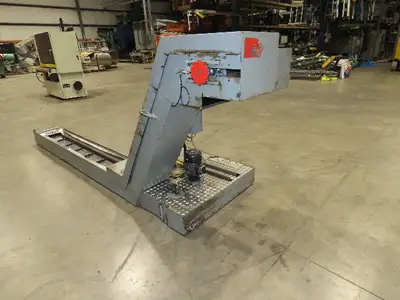 BMF SPE 63/30-250 CNC Chip Conveyor with Coolant Tank Pump Filtration 460V 10FPM