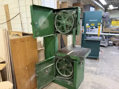 Powermatic Model 81 Bandsaw