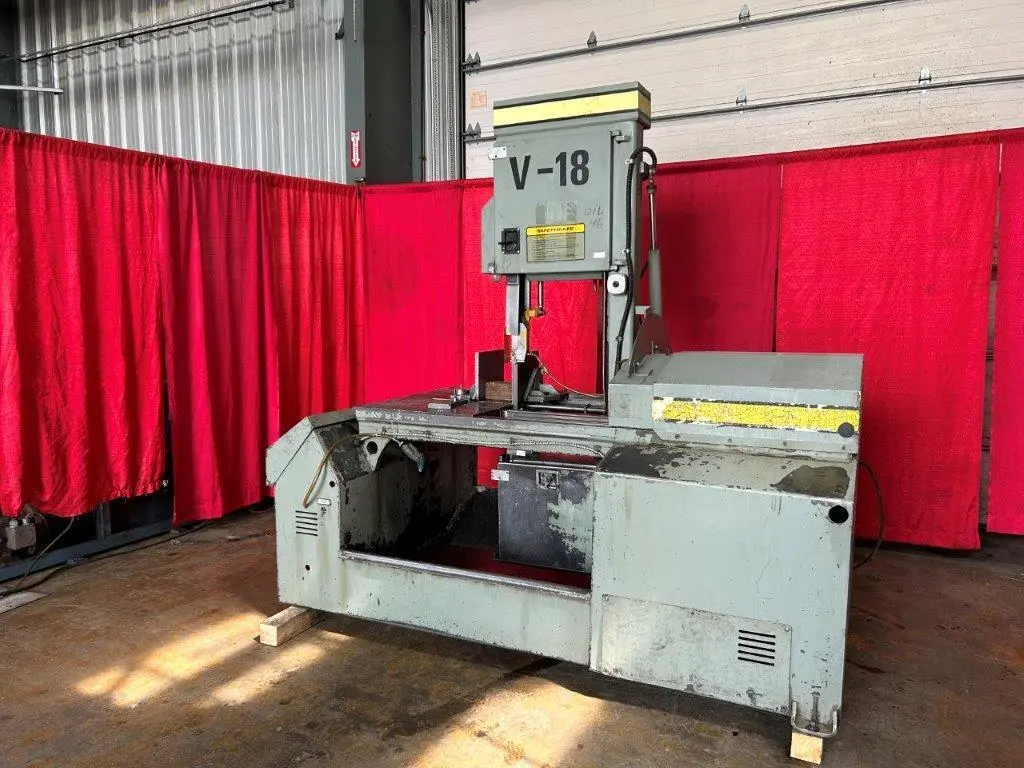 USED 1996 HYD-MECH V-18