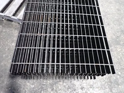 24" X 240" Mezzanine Grates