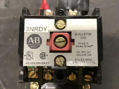 USED ALLEN-BRADLEY 700-P200A1