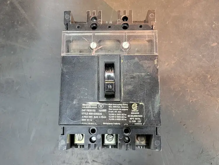 Used WESTINGHOUSE FB3015S Switchgears British Columbia CA | Lenmark #242546