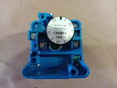NEW HONEYWELL C6097A1004