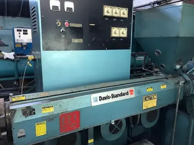 2.5" Davis Standard Plastics Extruder