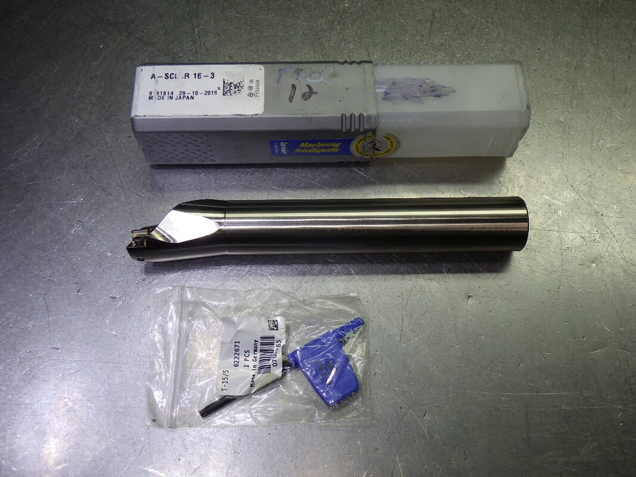 Iscar 1.25" Coolant Thru Boring Bar 1" Shank A-SCLCR 16-3 (LOC1240B)