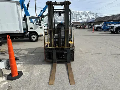 Used KOMATSU FG25T-16 Misc Forklifts Utah US | Global Remarketing #1285321