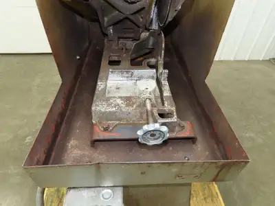 Used EVERETT _UNKNOWN_ Abrasive & Friction Saws Indiana US | Arrow Industrial #1368125