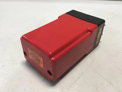 USED RED LION CONTROLS PRA1-1021