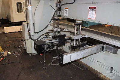USED 2000 ACCURPRESS 710010