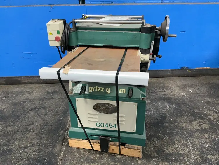 Used GRIZZLY INDUSTRIAL G0454 Woodworking Planers Ohio US | HGR 24 #1301616