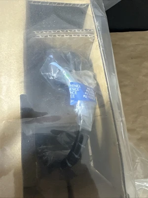 NEW KEYENCE MKPU2