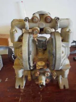QTY. 1. ARO DIAPHRAGM PUMP 1"...
