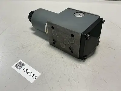 USED REXROTH 4WE10EA31/CG24N9K4V