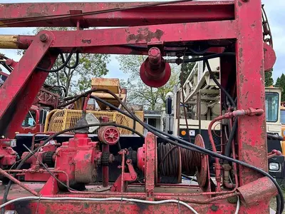 Used CYCLONE UTILITY HOIST MODEL 40 FLEET MASTER PUMP AND WELL SERVICE RIG Service & Utility Trucks Pennsylvania US | East West Machinery & Drilling #1417293