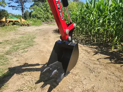 New | in-Stock 2025 MASSEY FERGUSON 1GC.23 Sub-Compact & Compact Tractors New York US | Abele Tractor #1343084