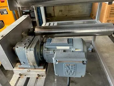 68"L Incline Conveyor