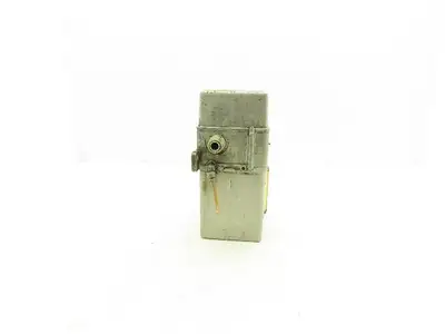 Showa LCB-511C Lubricator Pump 0.1 L/min  1.2 Mpa 100VAC 2L Tank