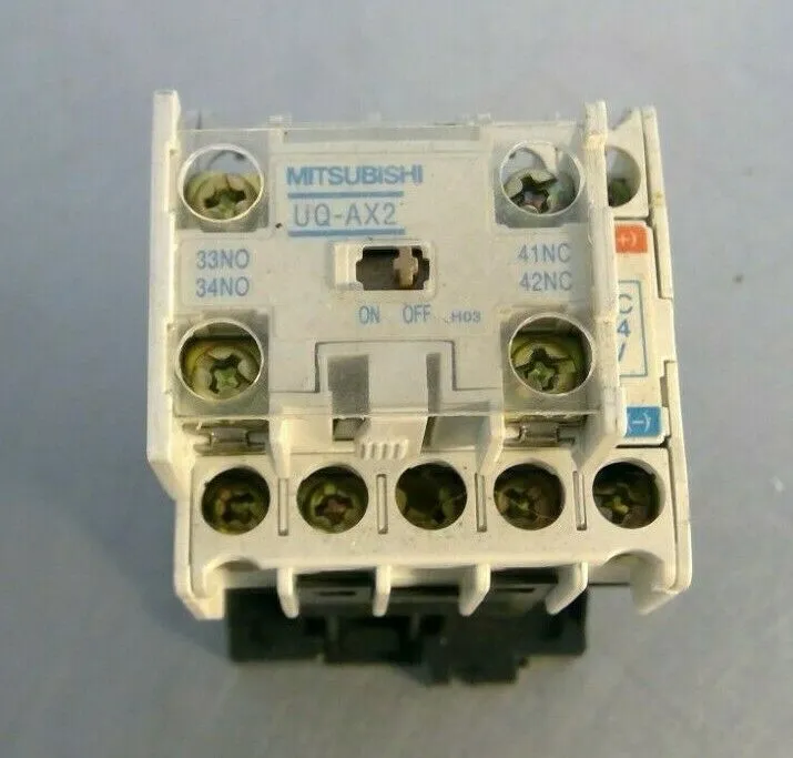 Mitsubishi Electric - SD-Q11 Magnetic Contactor / UQ-AX2 Aux Contact Block 4D