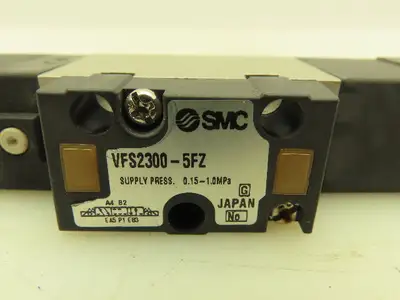 SMC VFS2300-5FZ Pneumatic Air Solenoid Spool Valve Manifold Mount 24VDC Coil