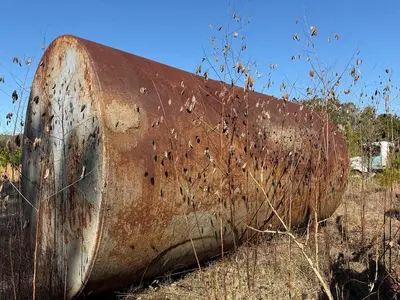 Used 10,000 GALLON FUEL TANK _UNKNOWN_ Fuel Oil Tanks South Carolina US | DH Griffin Used Equipment #1383803