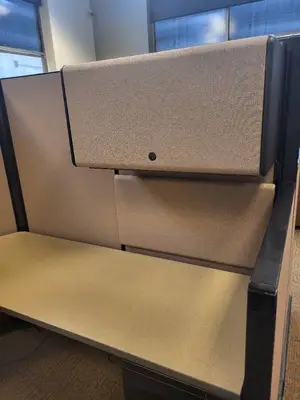 Herman Miller Three-Person Work Station Cubicle 120° with Acoustic Panels & Roll-Top Desk Wall Unit