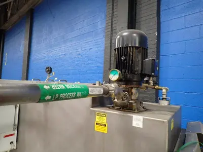 CRYSTAL FILTRATION CONTINUOUS FILTER COOLANT SYSTEM, WITH DRAG-OUT CONVEYOR : YOBRO #25069