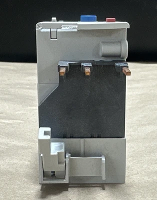 NEW Allen-Bradley 193-ED1BB