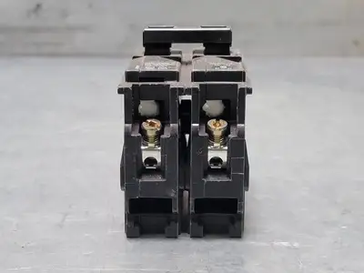 USED SIEMENS Q220
