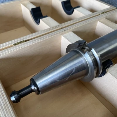 New | in-Stock Industrial Tools Inc. 165110965-291802 CAT Holders California US | Davliegogo LLC #1729083
