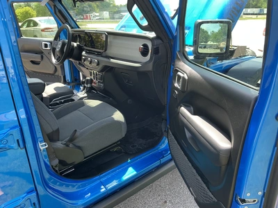 USED 2025 JEEP WRANGLER