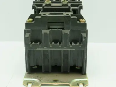 Allen Bradley 500L-B0D93/B Lighting Contactor 3 Pole 30A 120V Coil Series B