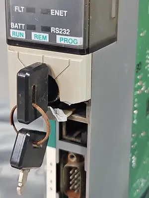 USED Allen-Bradley 1747-L553