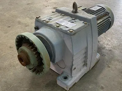 USED SEW EURODRIVE R87DT100LS4 | R87A