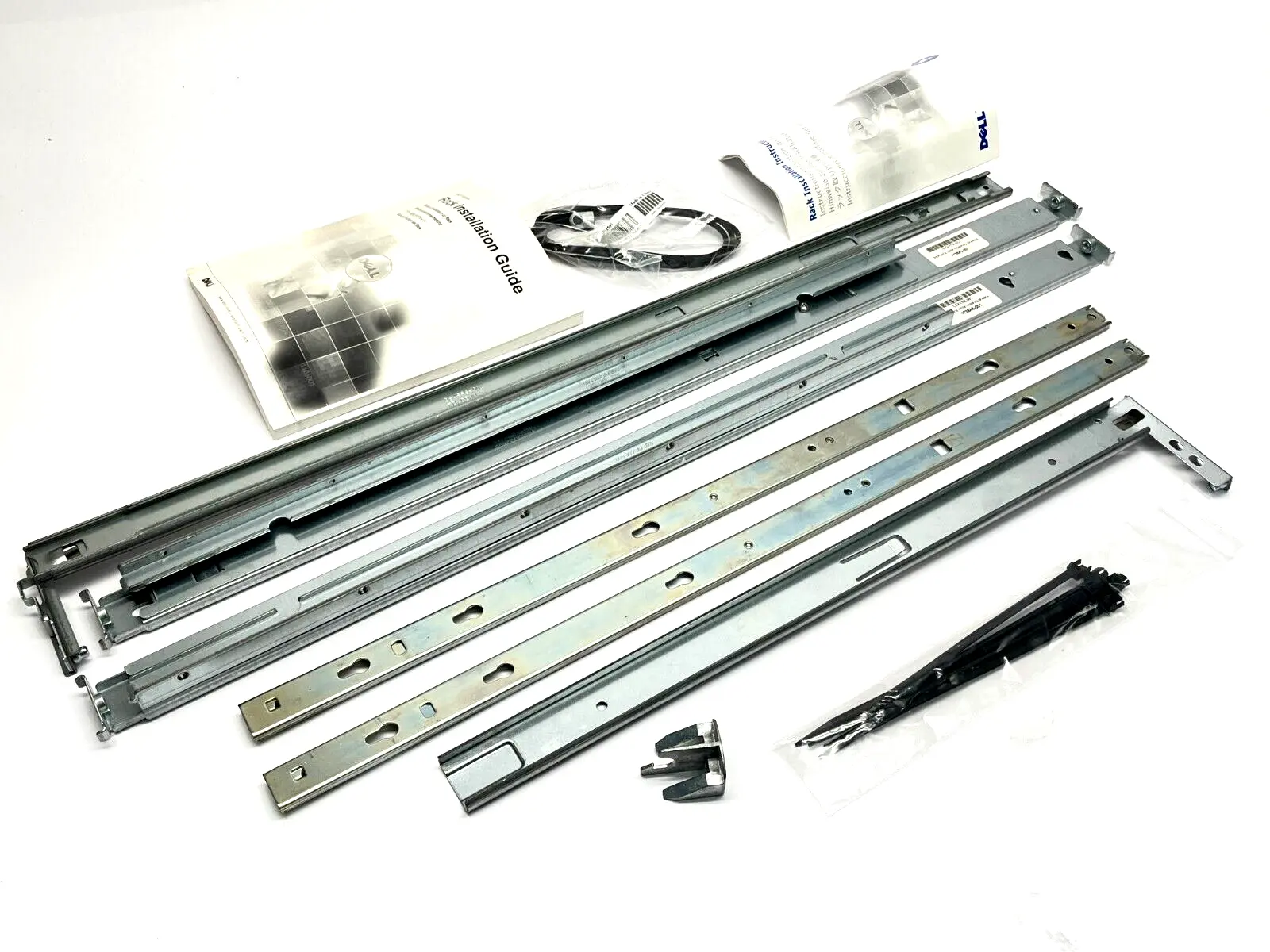 9K040 | Dell  Rack Kit RPD-Rail PE 1650 - Open box