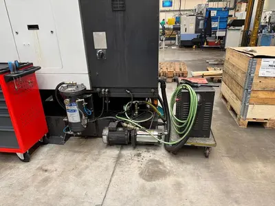 Used 2011 DOOSAN DNM 400 A Vertical Machining Centers CZ | Amaron s.r.o. #1369464
