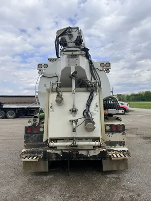 2016 FOREMOST 1200 Hydro Excavator | American Contractors Equipment Supply (2)
