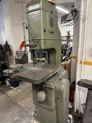 ESSEX VERTICAL BANDSAW Varispeed Saws | Bowland Trading Ltd (2)