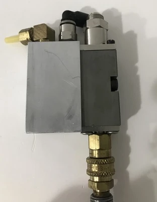 USED LUBE LOGIC DV1003