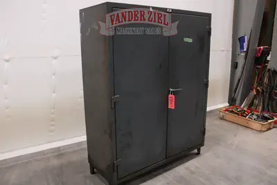 Used STRONGHOLD _UNKNOWN_ Cabinets Michigan US | Vander Ziel Machinery Sales #1302378