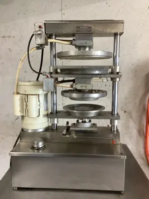 Used _UNKNOWN_ 2200 Dough Sheeters & Presses Michigan US | Grocery Equipment Sales #1265504