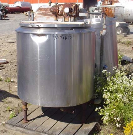 Used CREAMERY PACKAGE COMPANY 140 Gallon Stainless Steel Tanks New Jersey US | Perry Equipment #119535