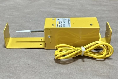 NEW Omron TP70-1A2